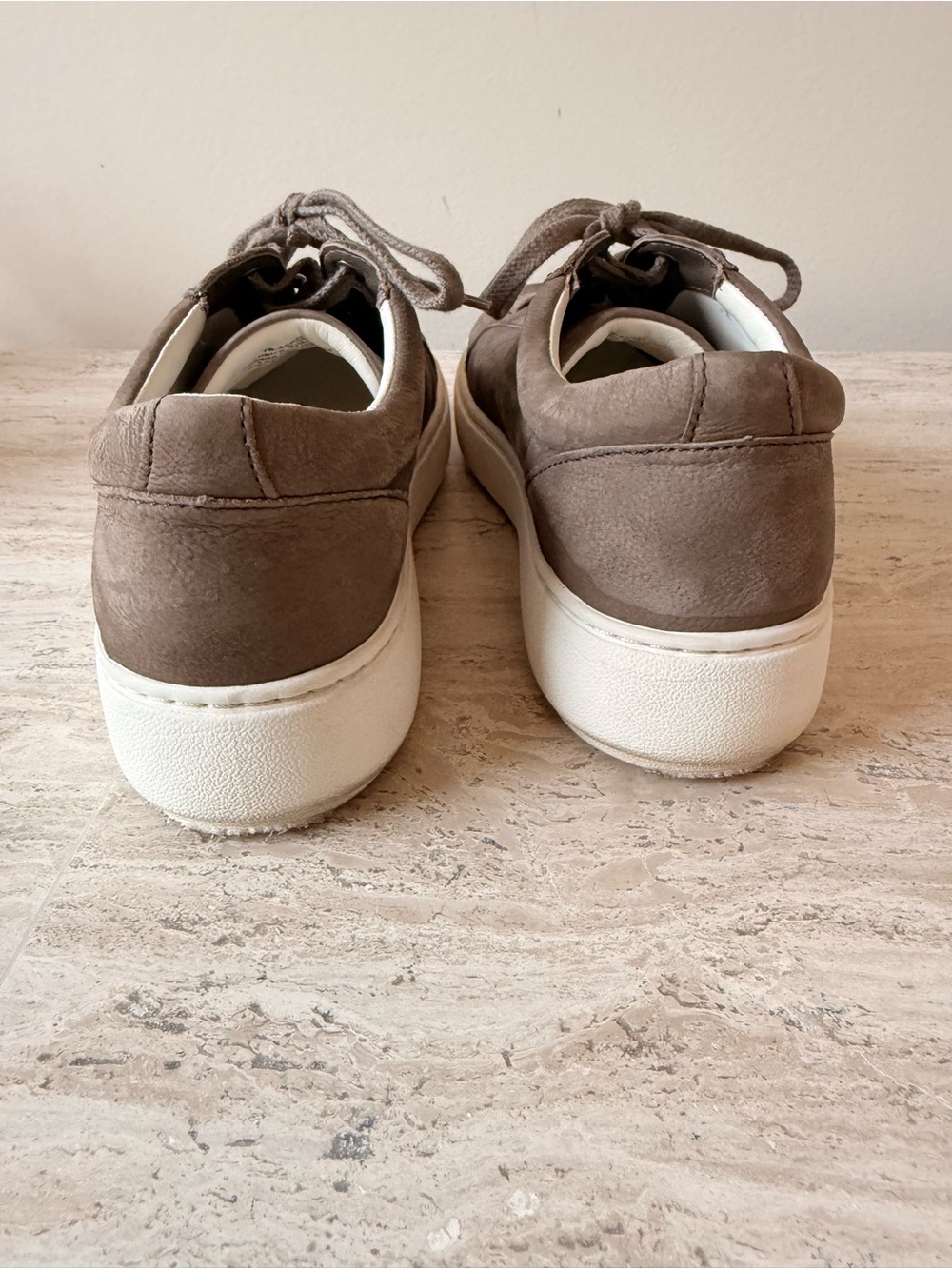 Johnston & Murphy Women’s Taupe Suede Casual Sneakers - Picture 4 of 8
